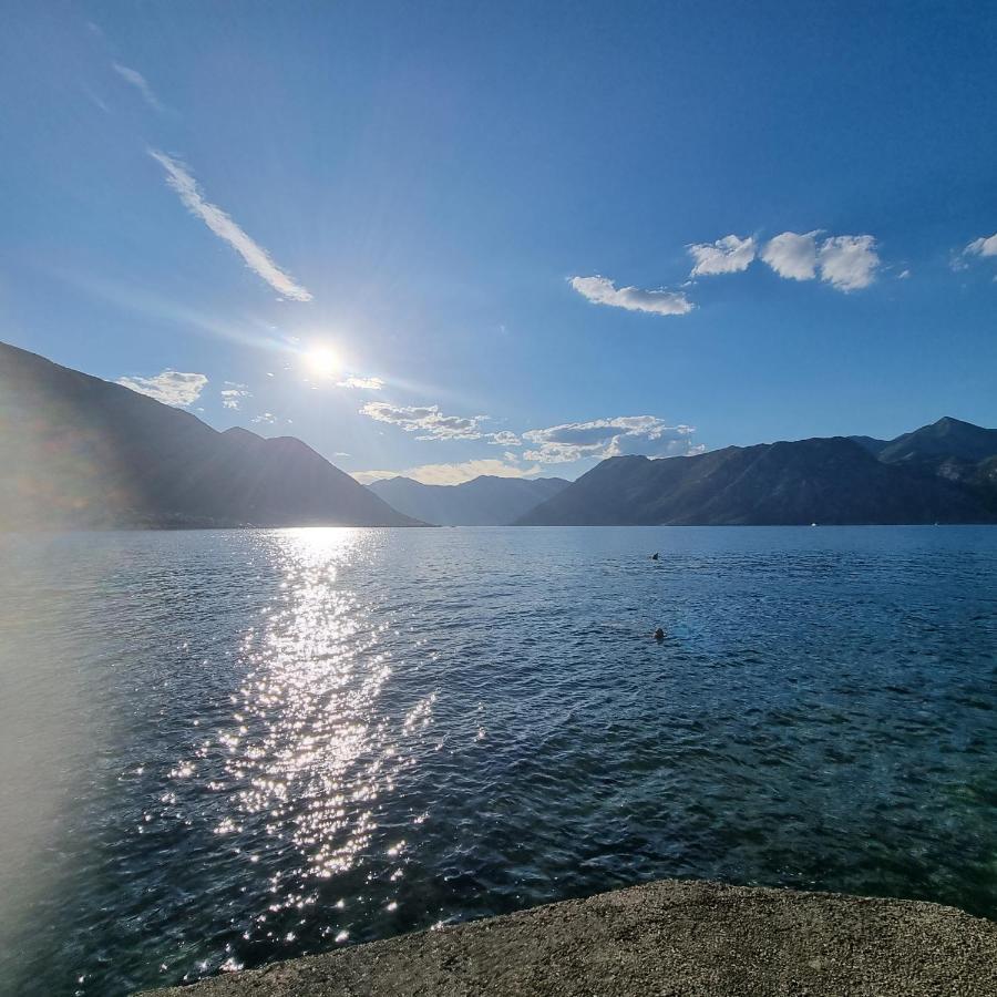 Studio On The Coast, With A View Of The Sunrise,Free We-Fi Kotor Dış mekan fotoğraf