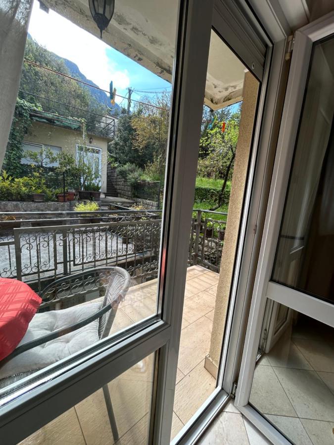 Studio On The Coast, With A View Of The Sunrise,Free We-Fi Kotor Dış mekan fotoğraf